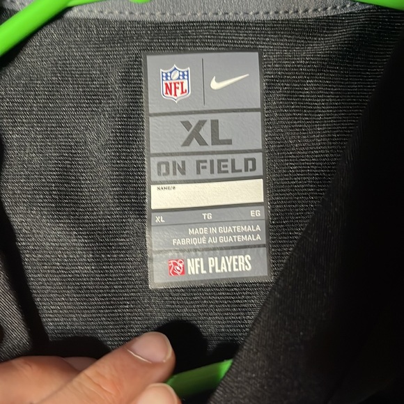 Pittsburgh Steelers Football Jersey - Picture 4 of 6